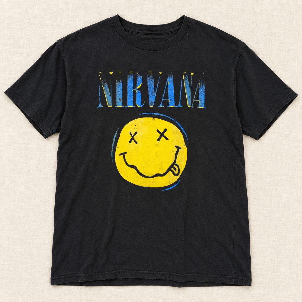 Vintage Style Nirvana Smiley Face T-Shirt – Black – Size Large – Grunge Band Tee